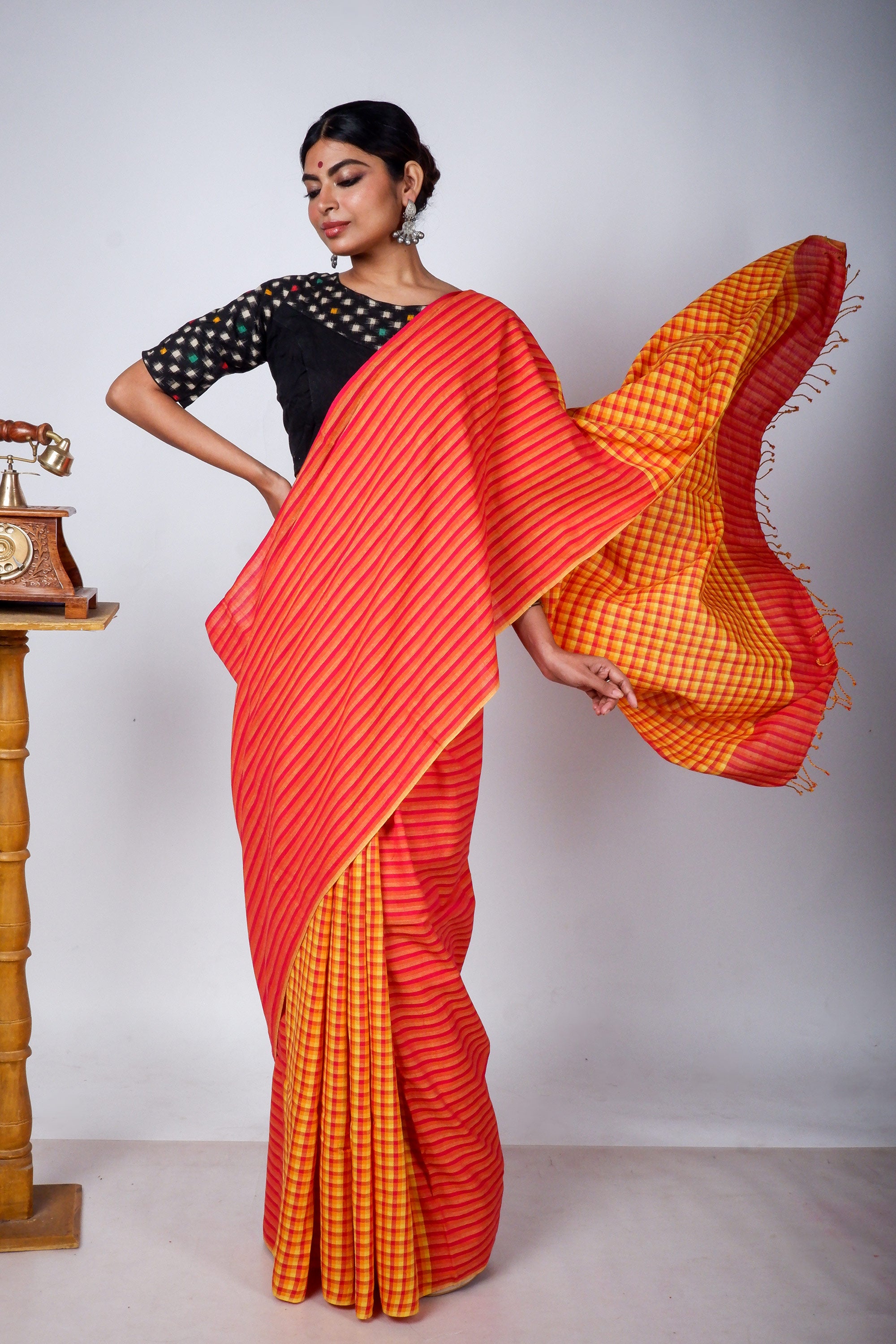 Sunehri - The Rare Drape