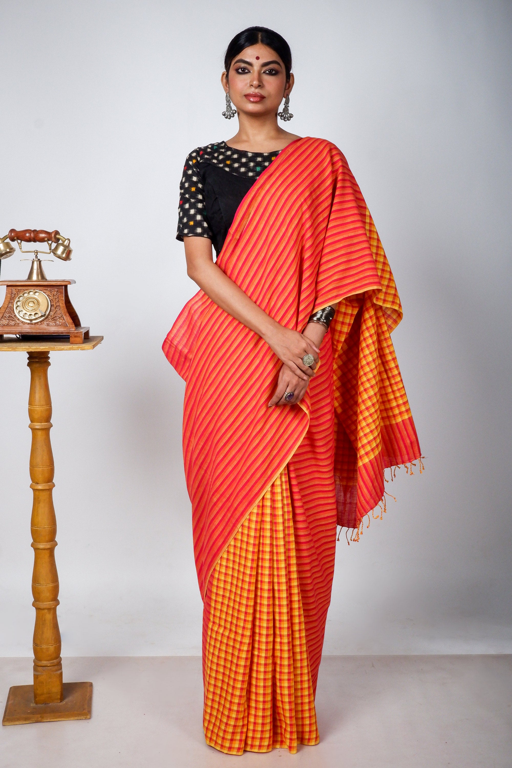 Sunehri - The Rare Drape