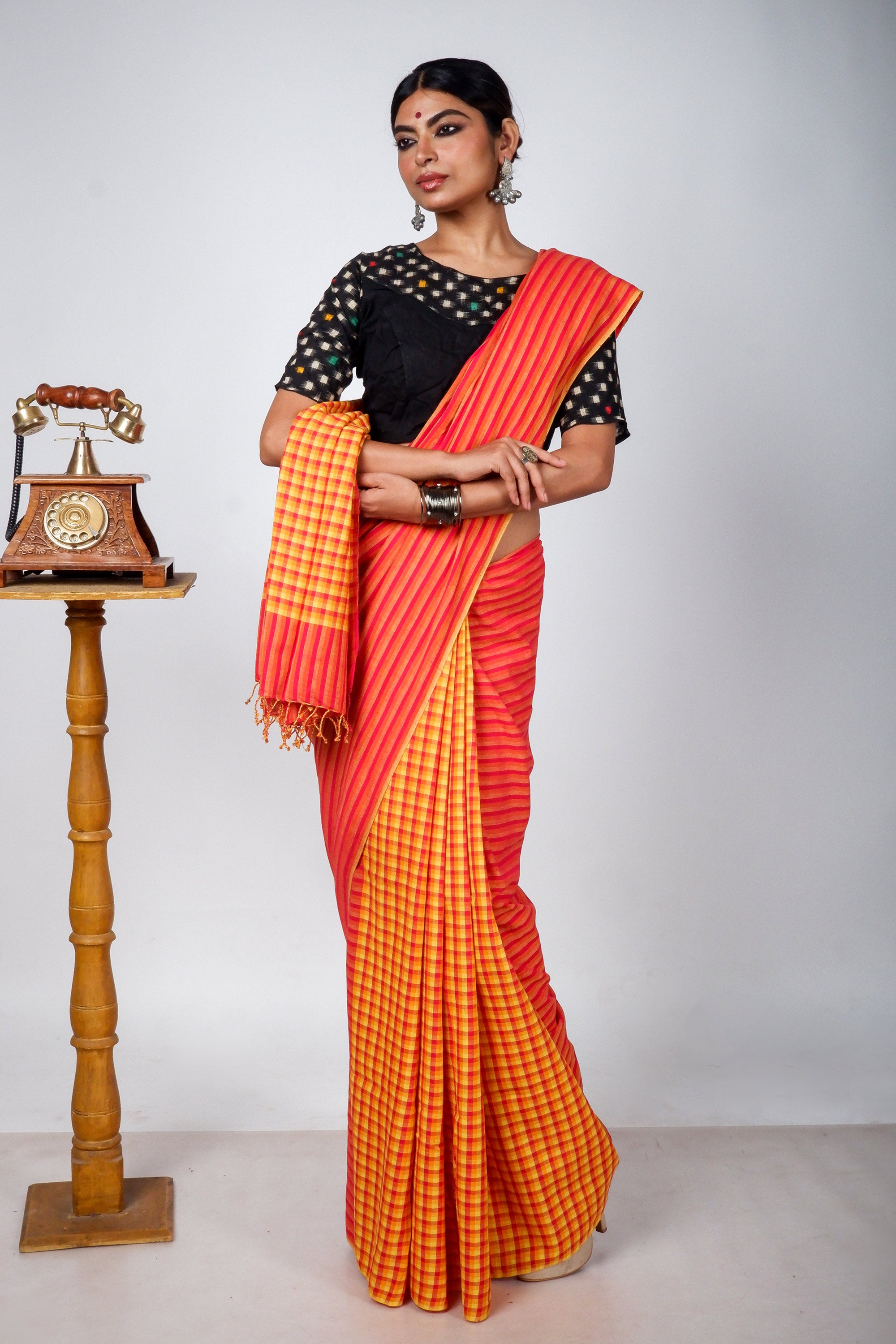Sunehri - The Rare Drape
