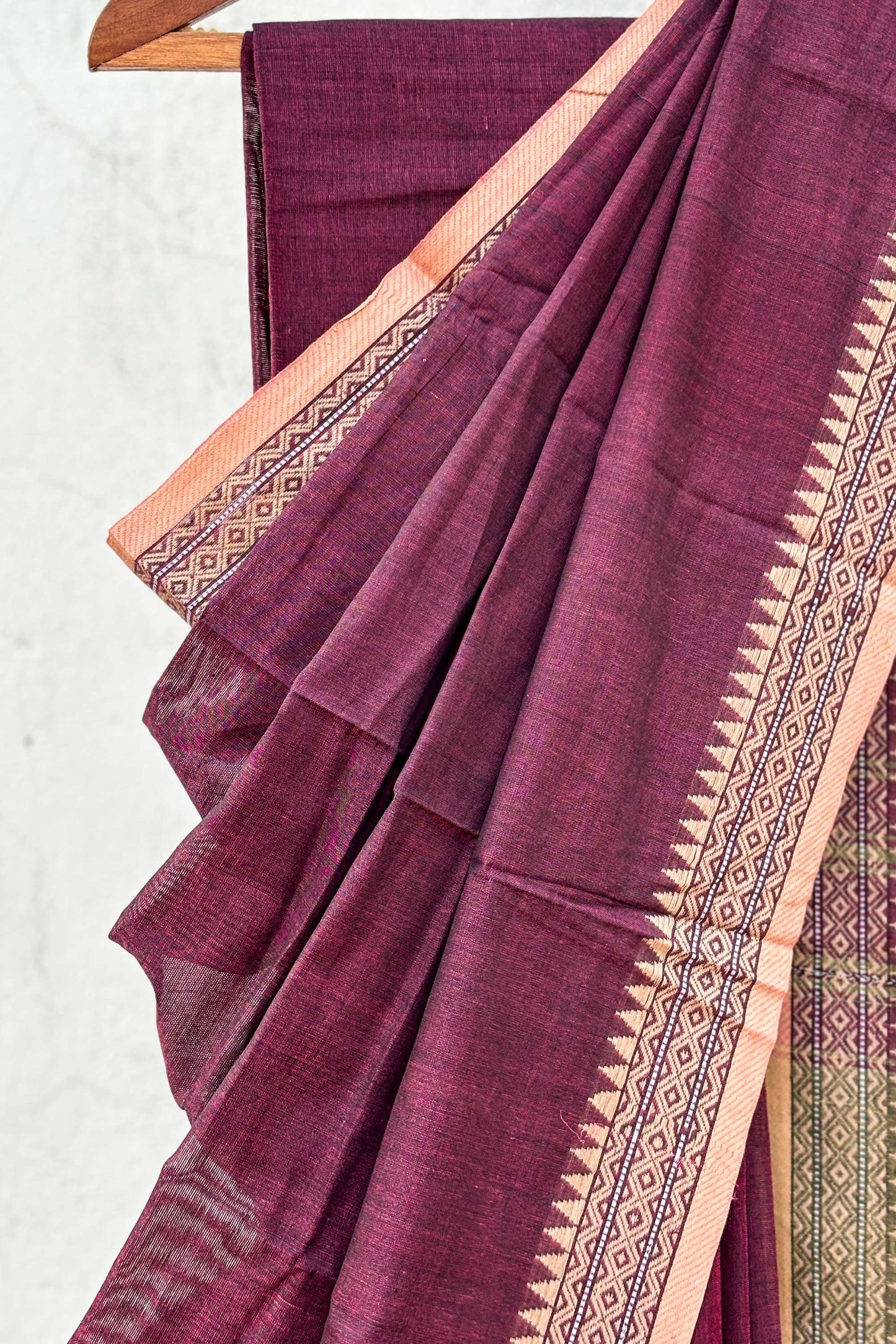 Mahogany Colour Cotton Dhaniakhali Saree with Beige Woven Borders