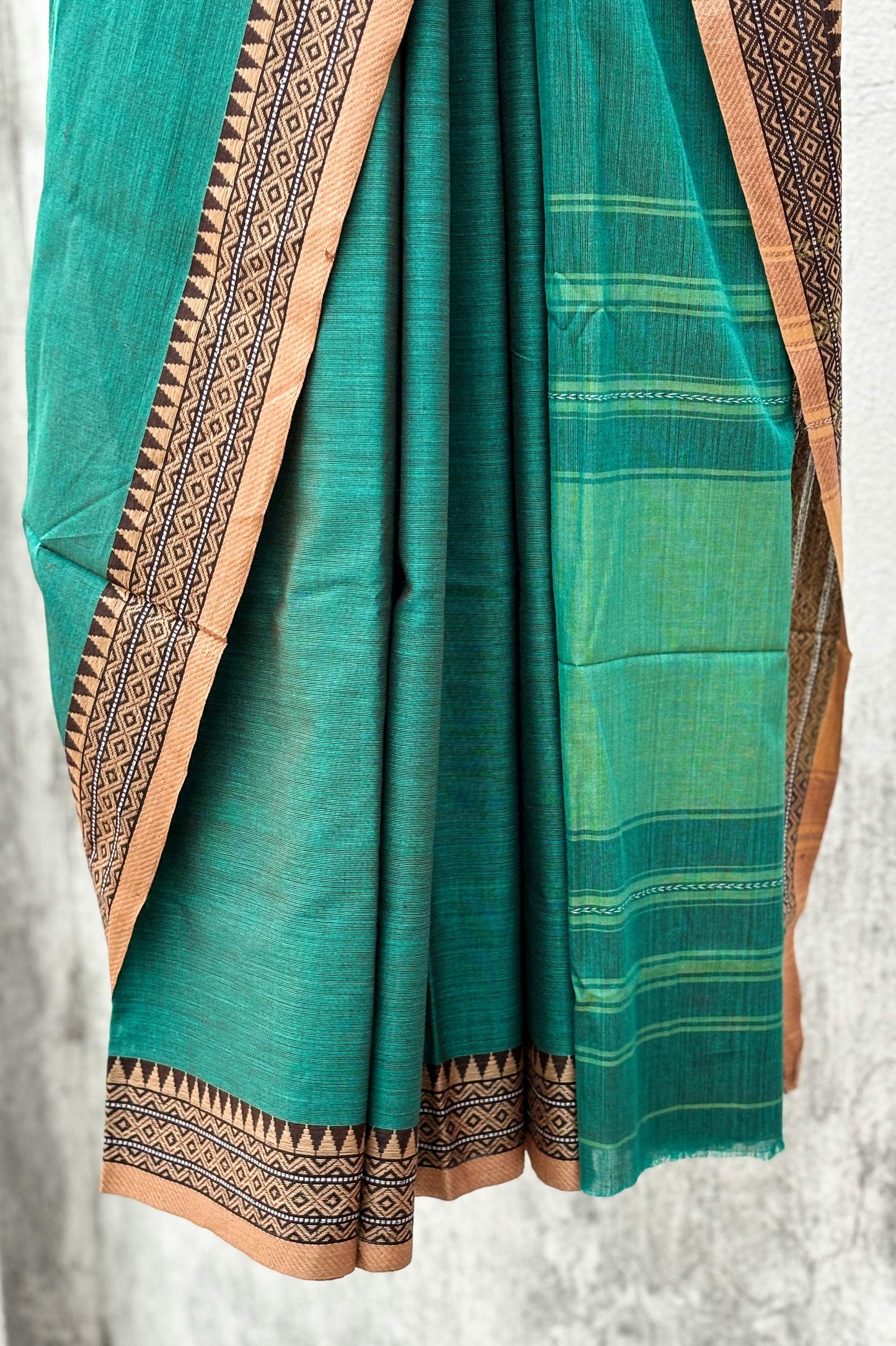 Emerald Green Cotton Dhaniakhali Saree with Beige Woven Borders