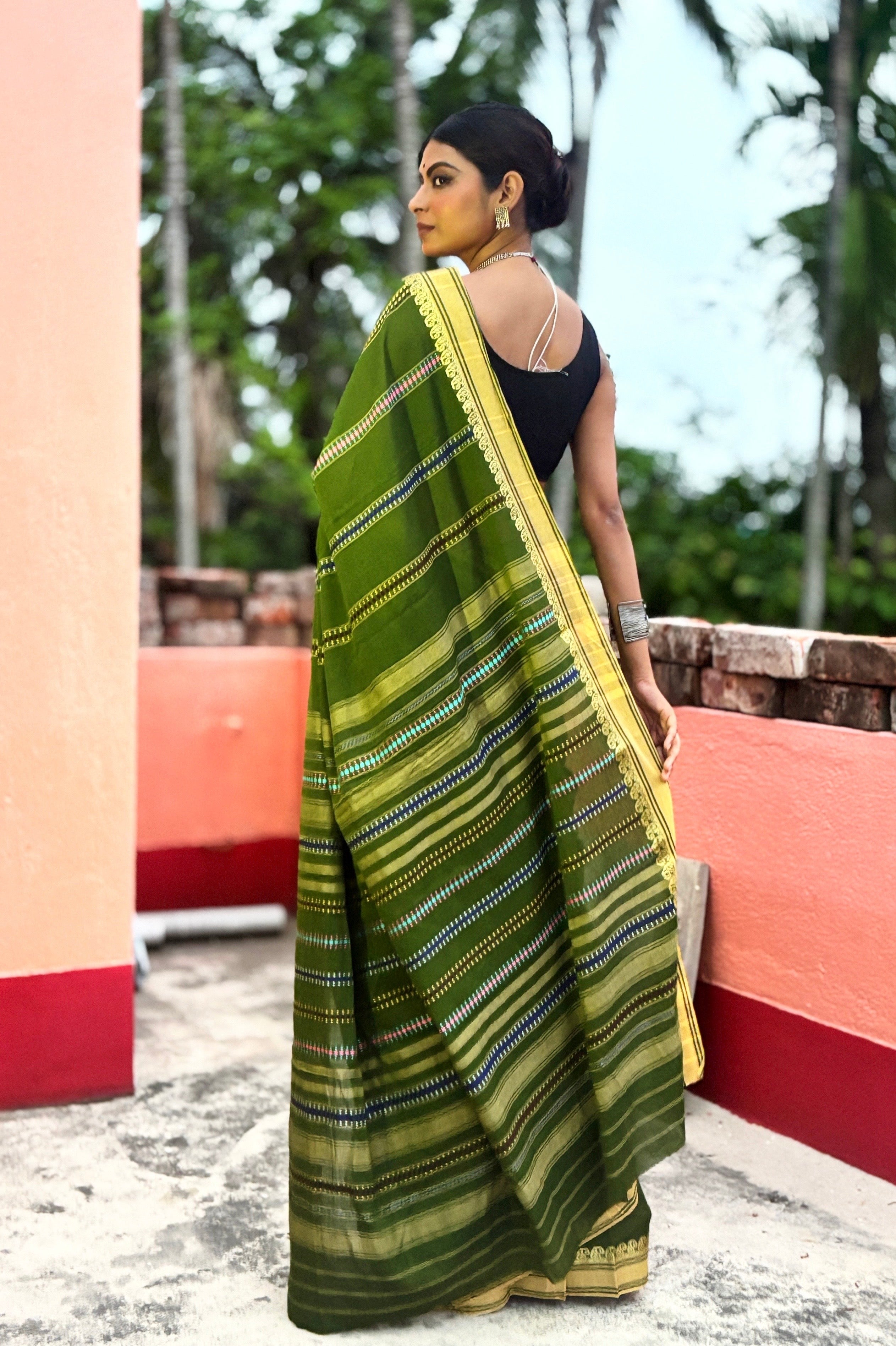 Green Begumpuri Cotton Handloom Saree with Woven Borders