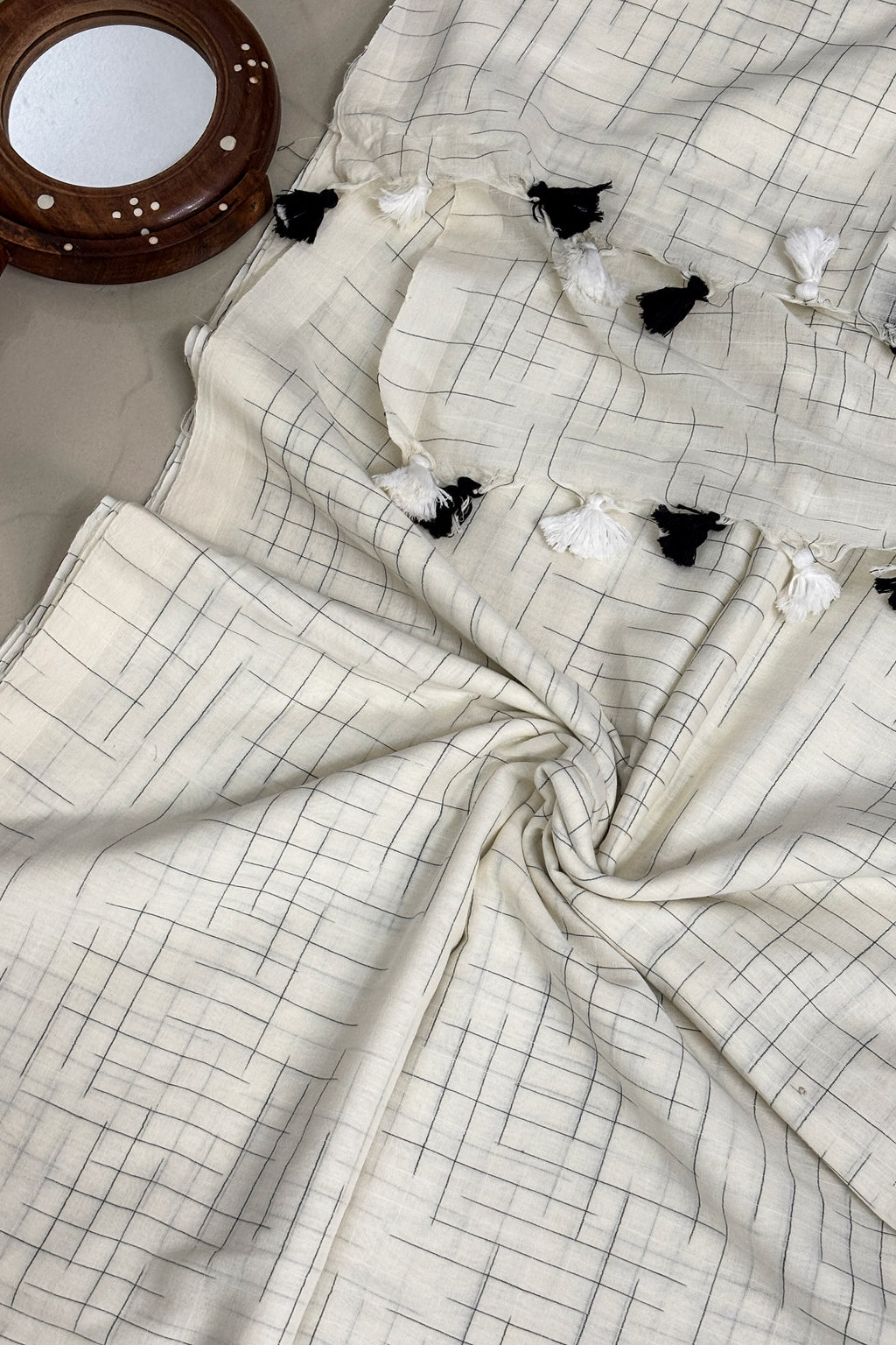 Summer ZigZags- Off White