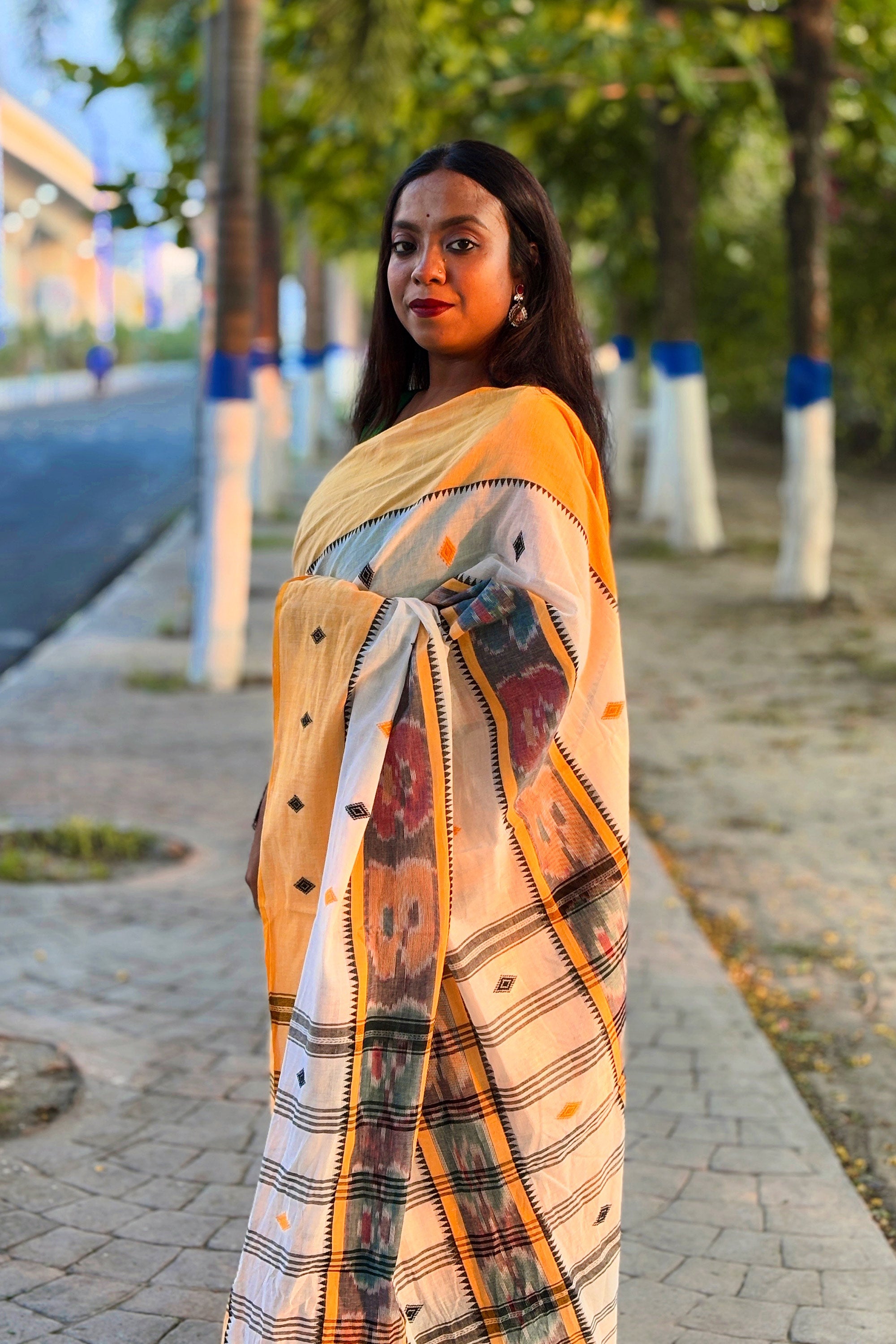 Yellow-White Ikat Woven Dhaniakhali Cotton Saree