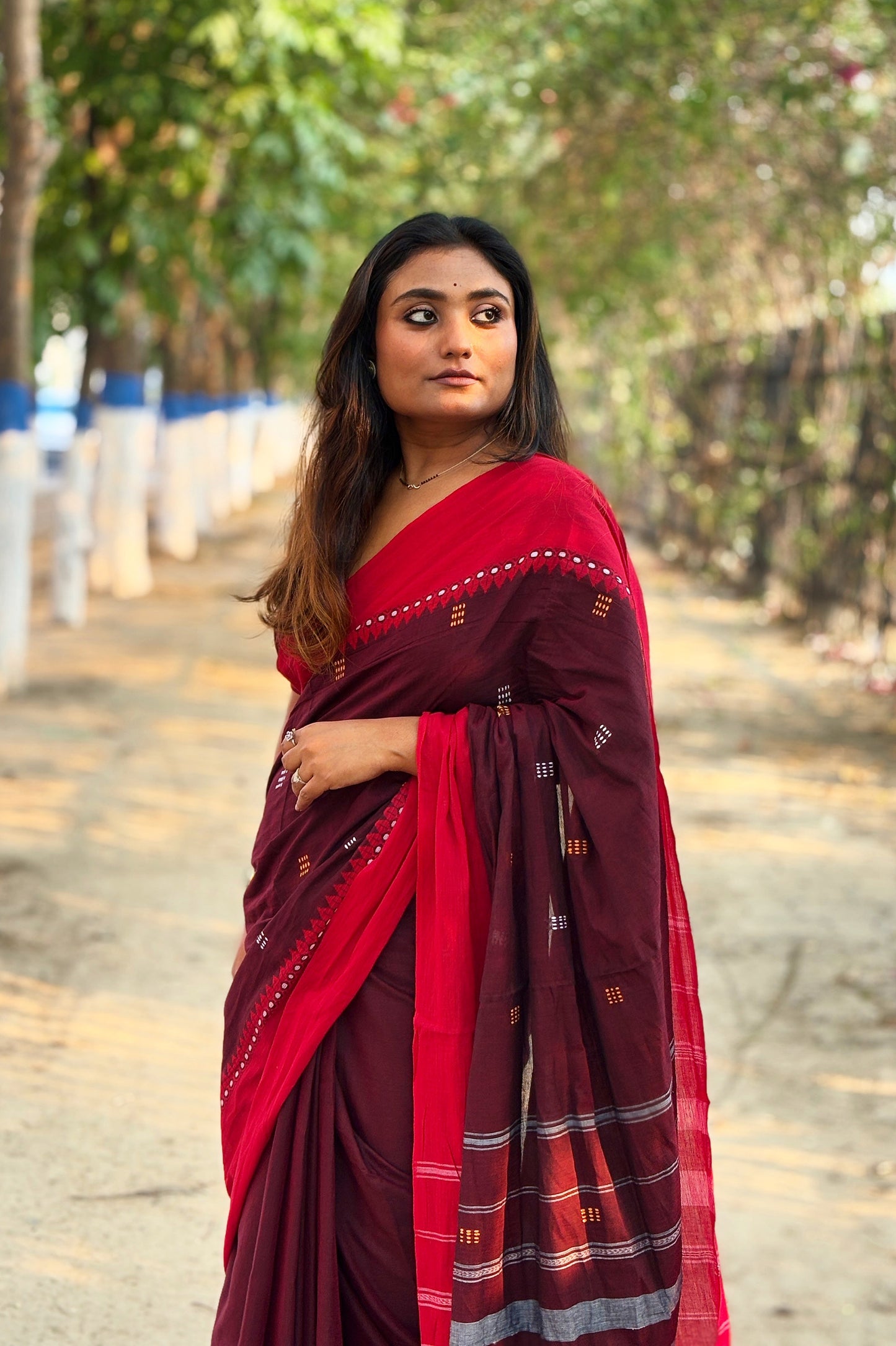 Burgundy Dhaniakhali Cotton Saree with Red Border