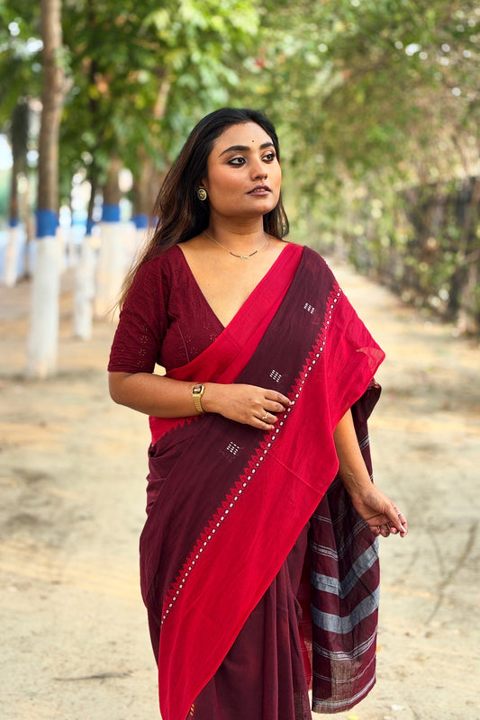 Burgundy Dhaniakhali Cotton Saree with Red Border
