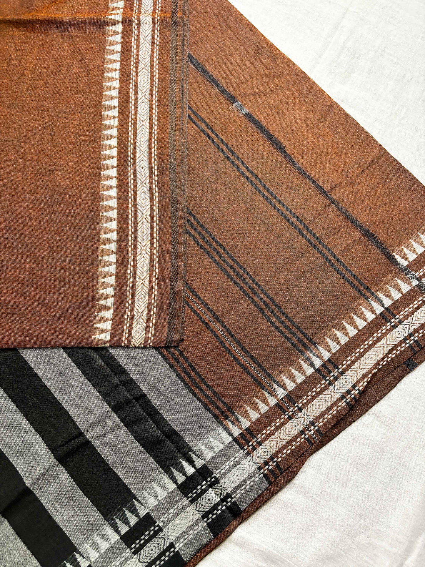 Brown Cotton Dhaniakhali Saree with White Thin Borders