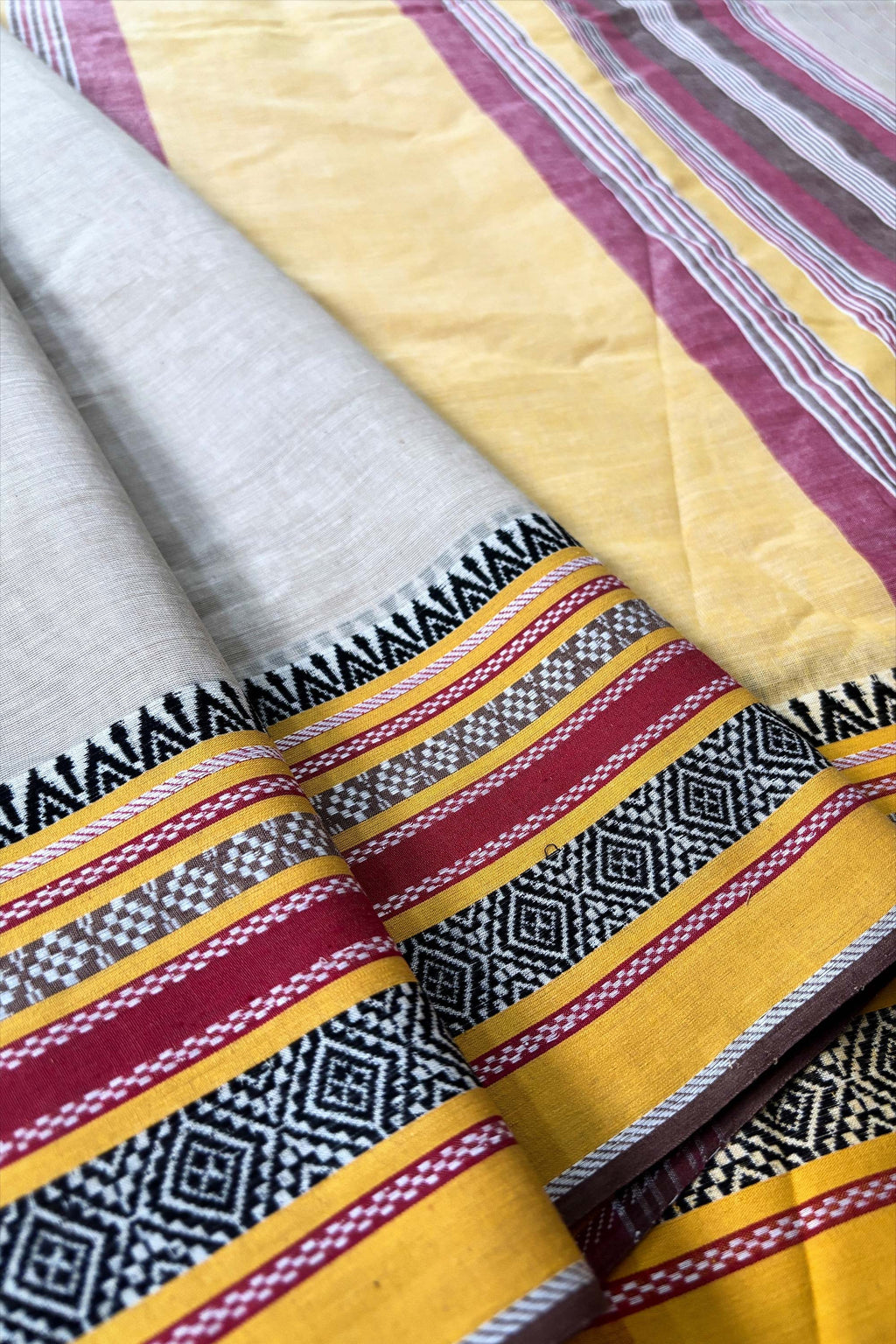 Ash Bengal Cotton Saree with Woven Borders