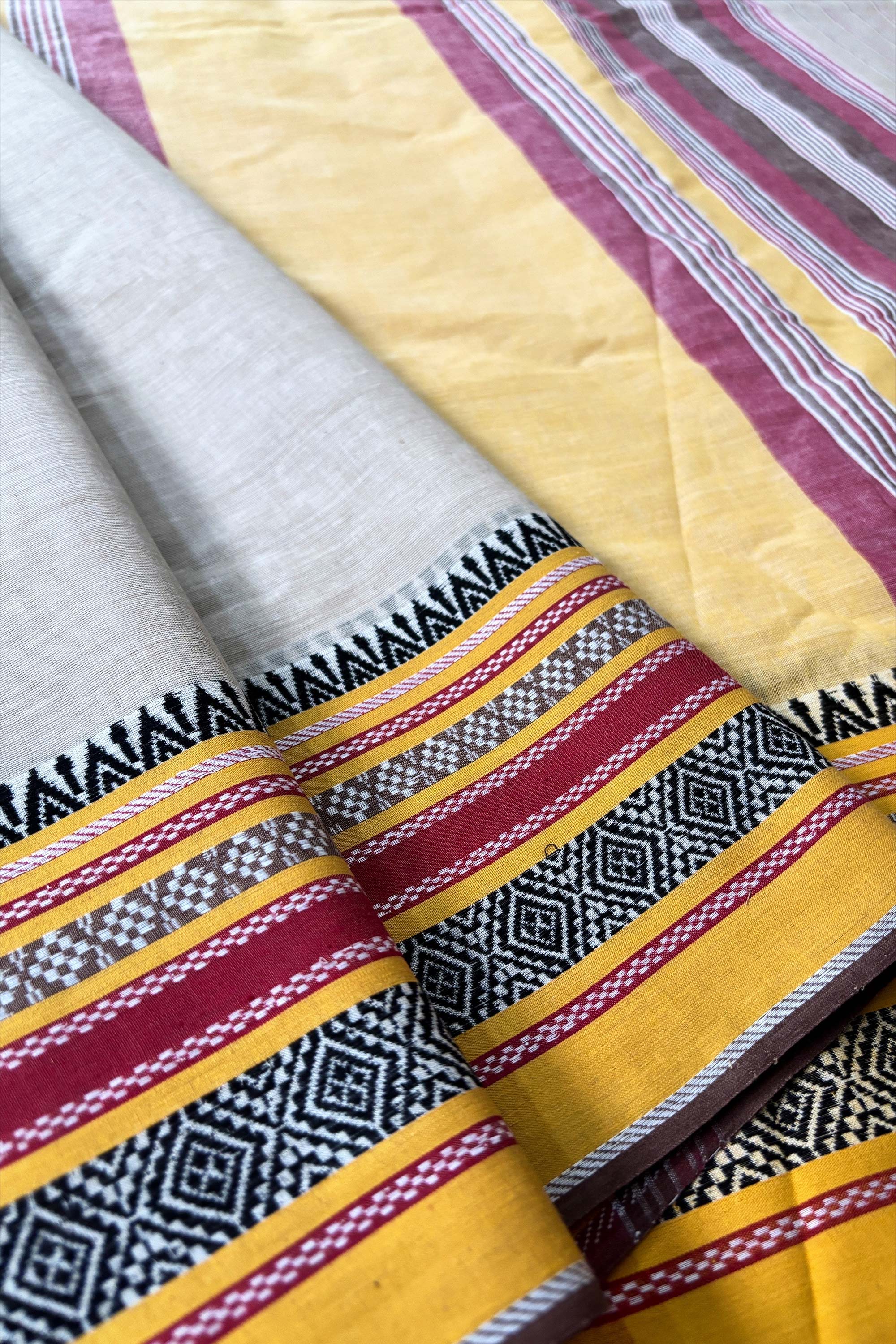 Ash Bengal Cotton Saree with Woven Borders