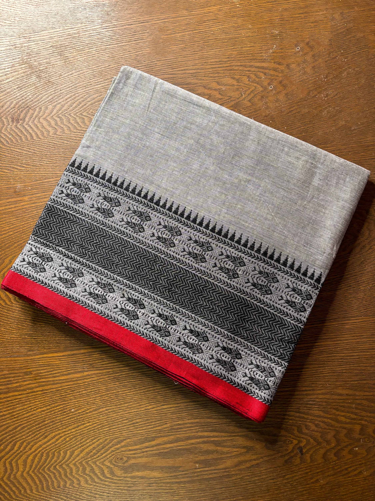 Grey Cotton Dhaniakhali Saree with Fish Woven Border