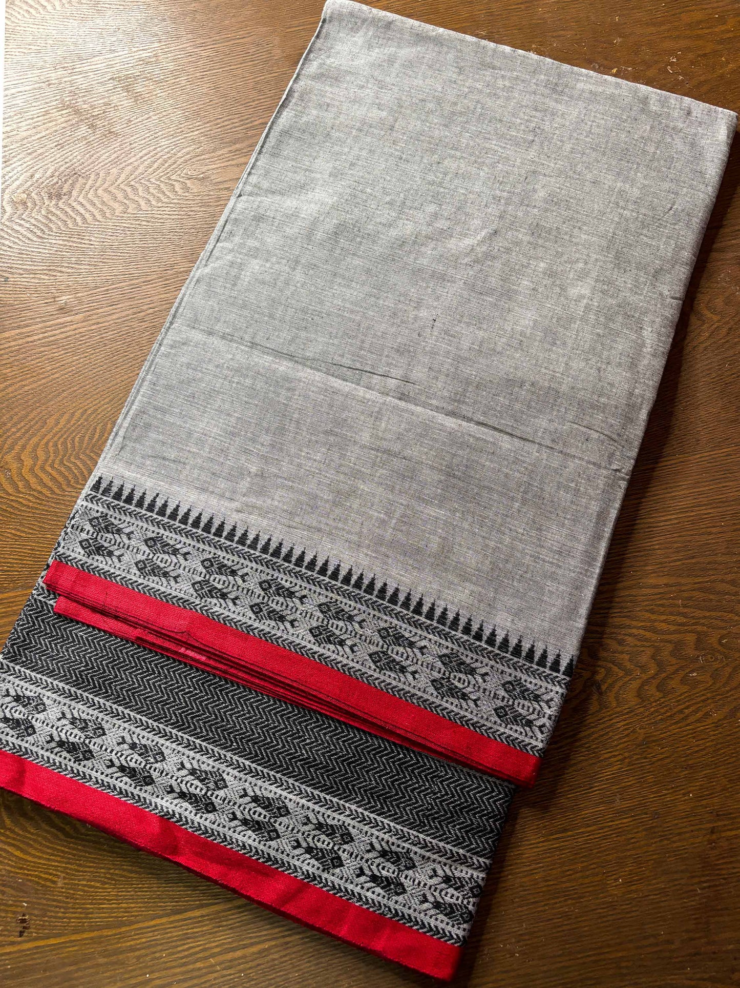 Grey Cotton Dhaniakhali Saree with Fish Woven Border