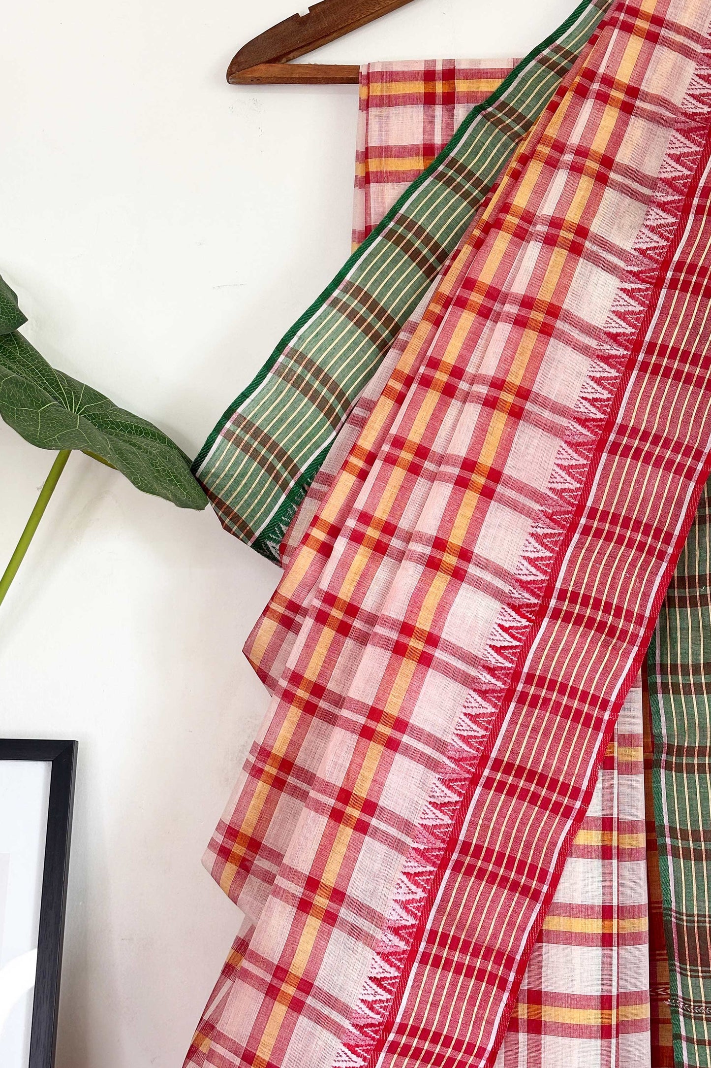 White Red Check Cotton Dhaniakhali Saree with Ganga Jamuna Border
