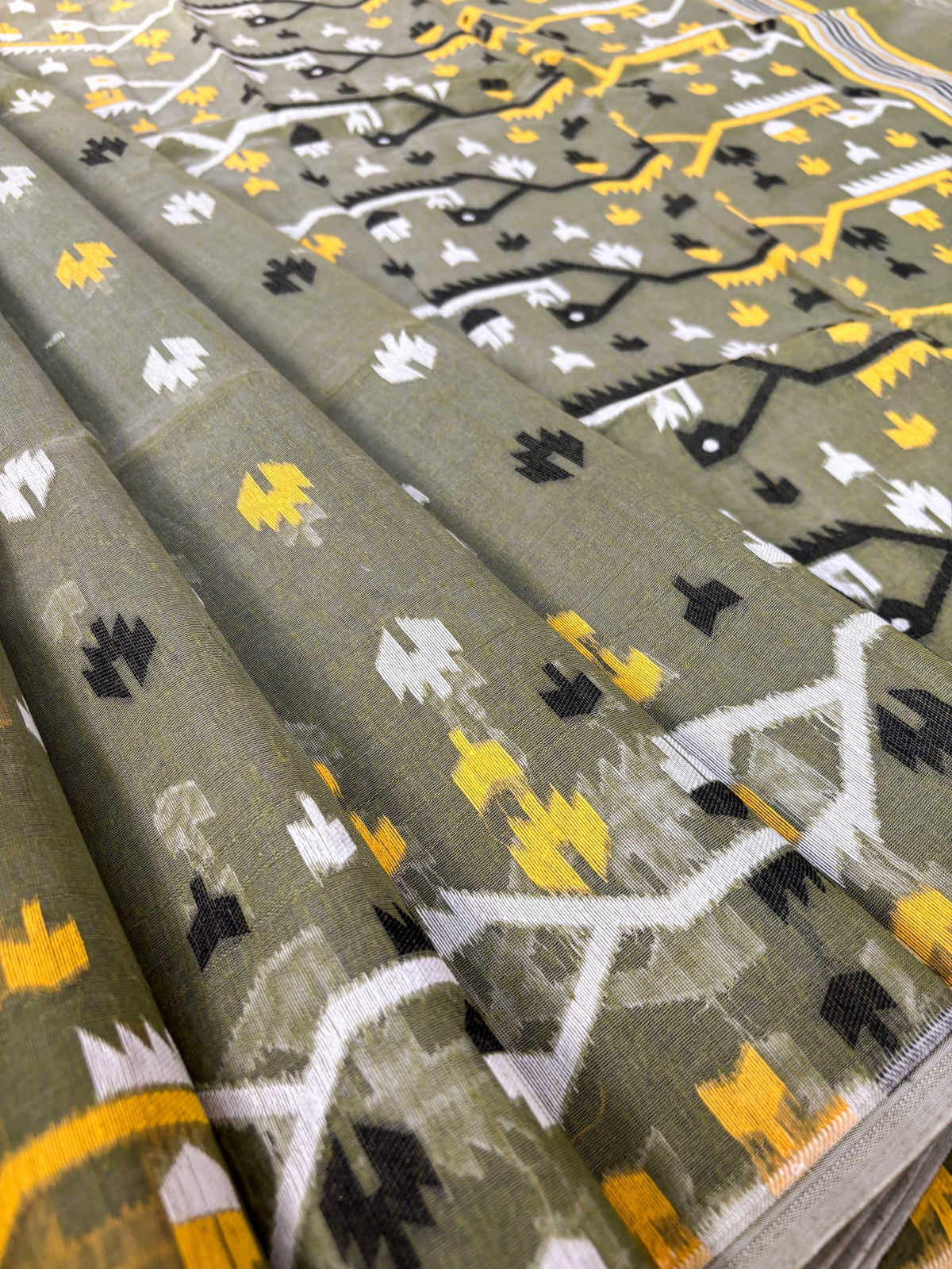 Olive Green Bengal Jamdani Saree