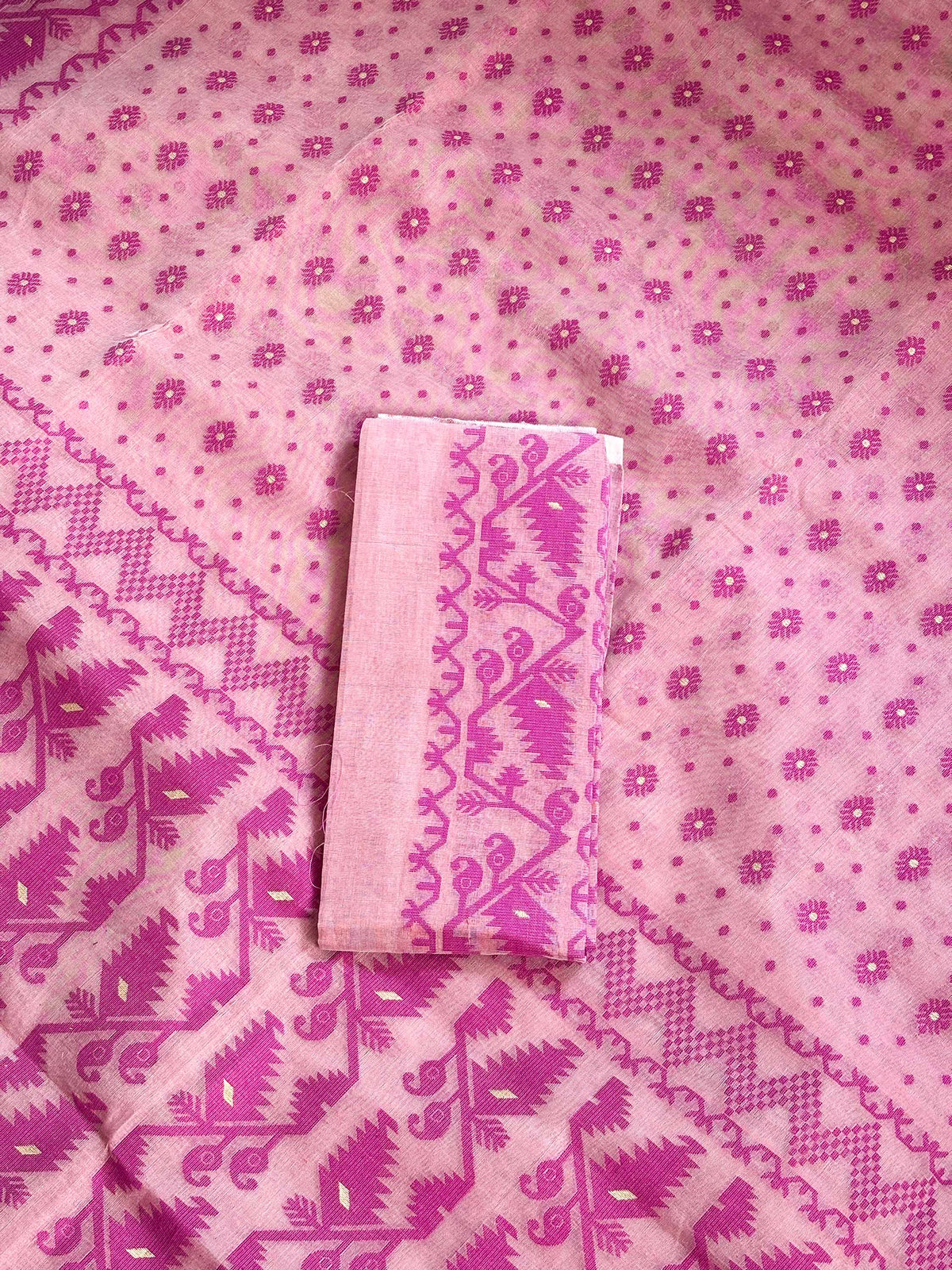 Mauve-Magenta Bengal Jamdani Saree