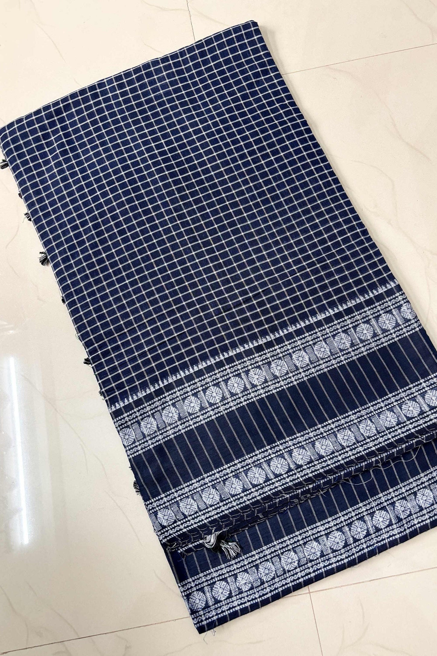 Space Blue Cotton Small Check Dhaniakhali Saree with Rudraksh Borders