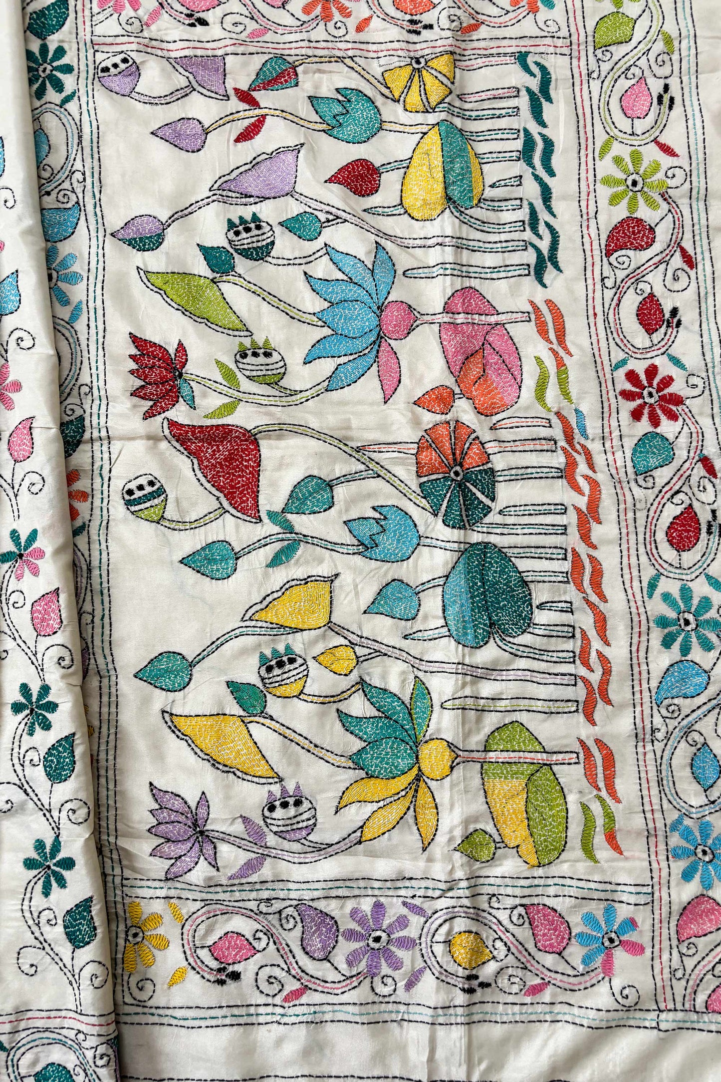 Cream Silk Kantha Stitch Saree