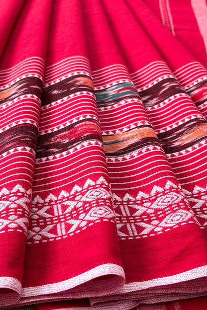 Red white Dhaniakhali Ikat Woven Fish Motifs Border Cotton Saree