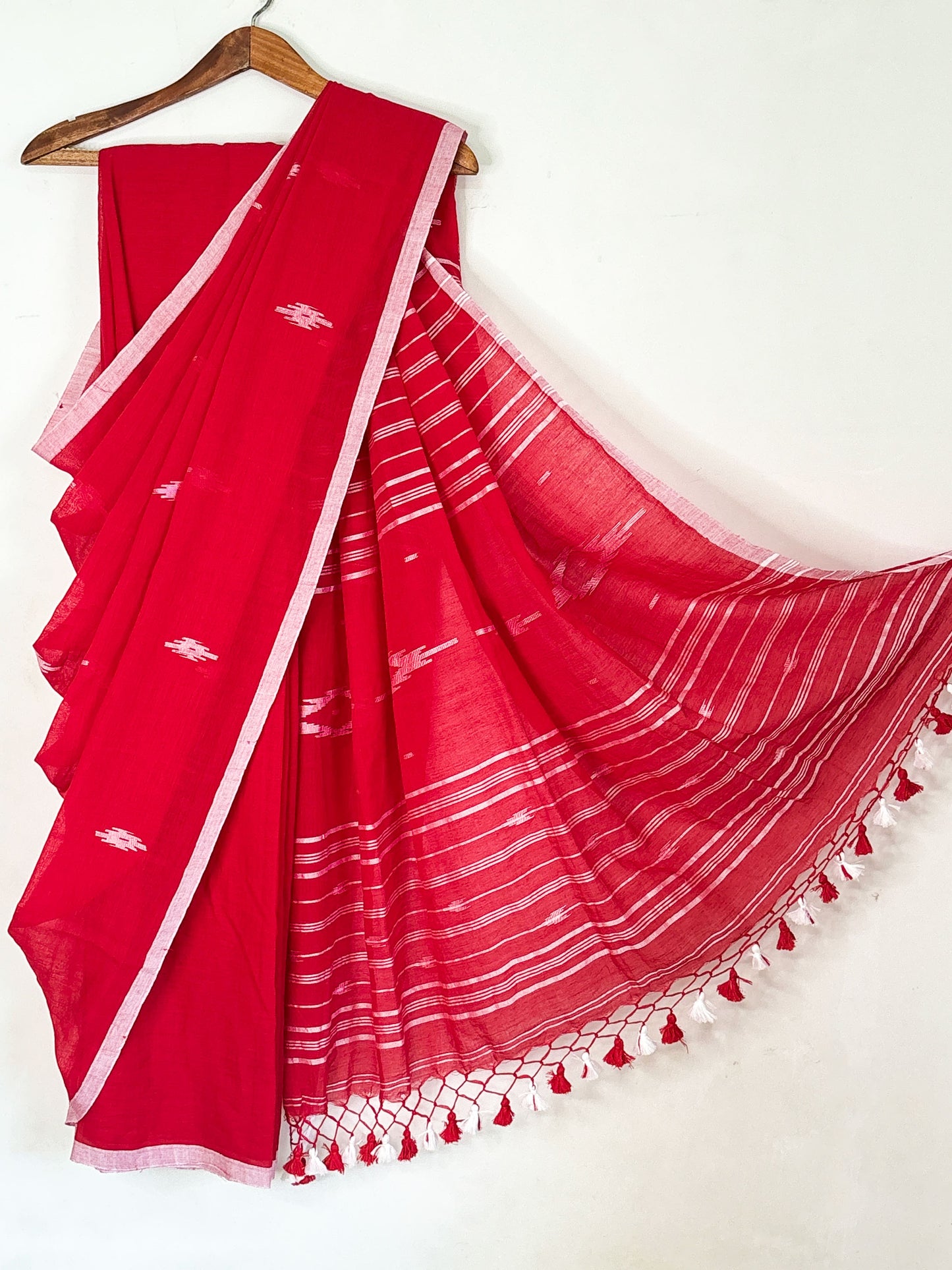 Red Purely Handloom Needle Woven Jamdani Saree with White Borders
