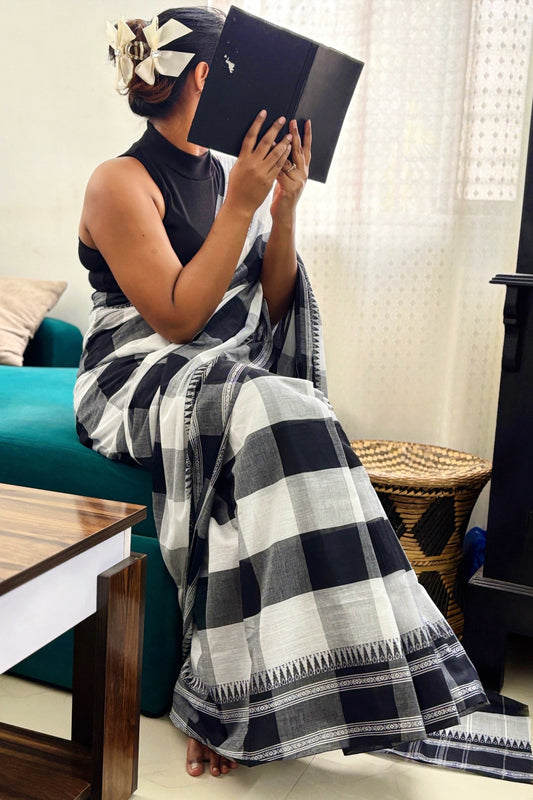 White Black Cotton Big Check Dhaniakhali Saree