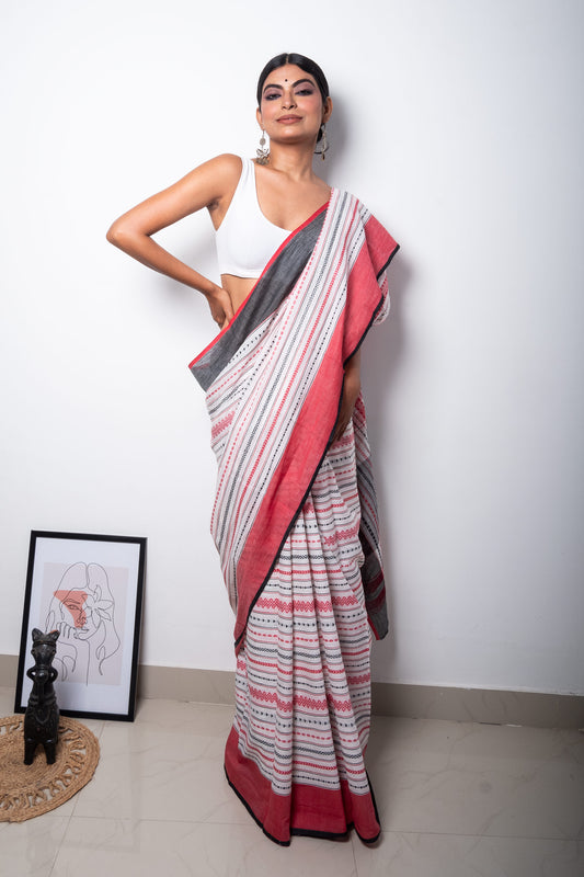 White Dhaniakhali Cotton Saree with Red Black Zigzag Woven patterns with Ganga Jamuna Borders