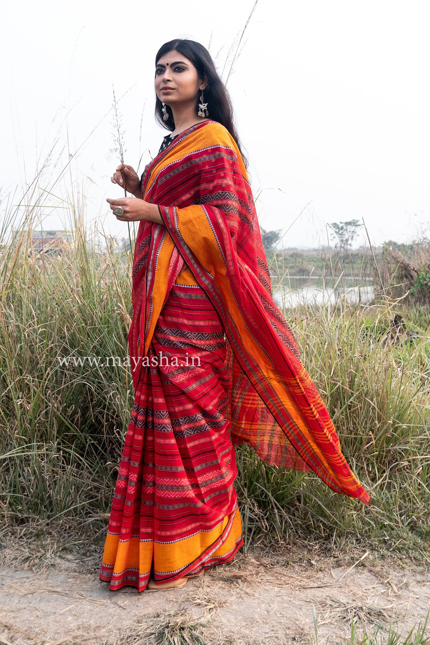 Buy Red Dhaniakhali Ari Cotton Saree- Mayasha