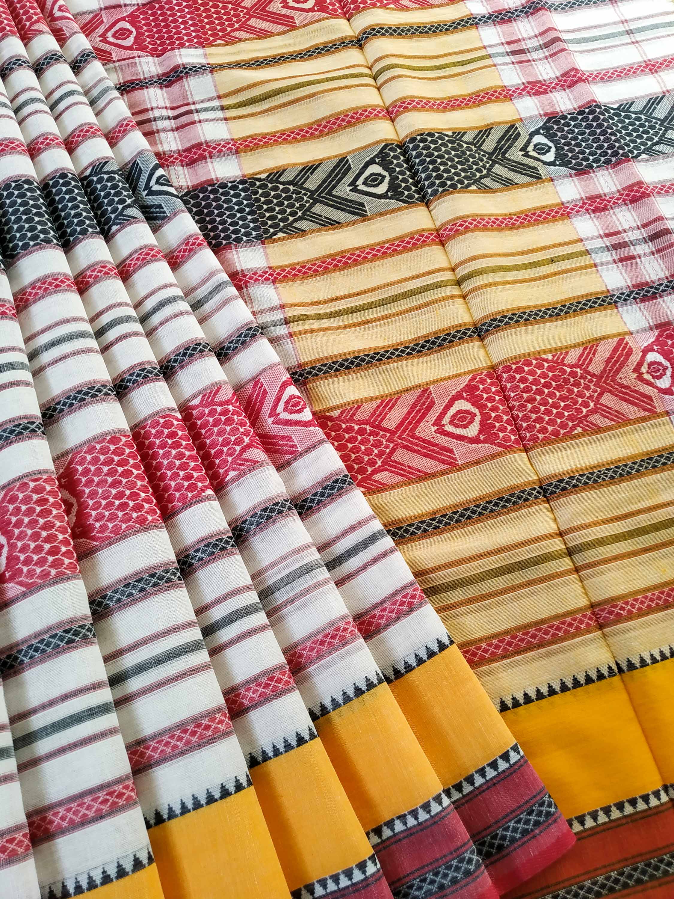 Buy Red-Black Fish Motifs Dhaniakhali Cotton Saree with Yellow Border | MAYASHA