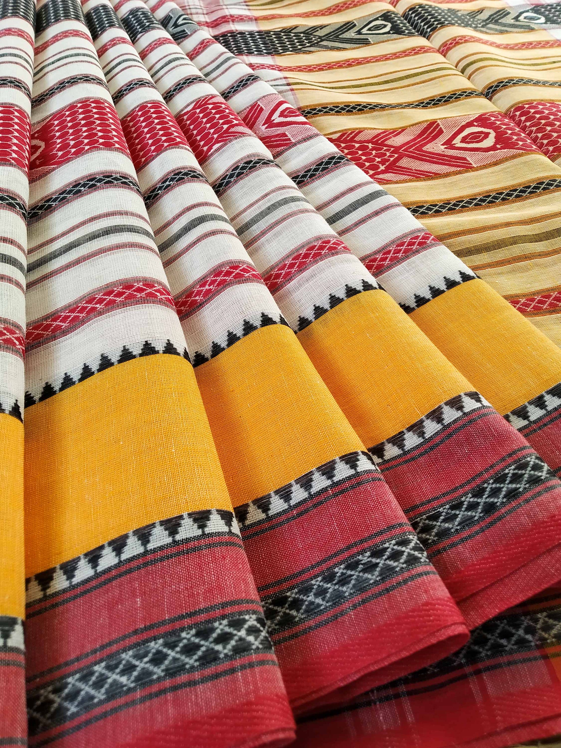 Buy Red-Black Fish Motifs Dhaniakhali Cotton Saree with Yellow Border | MAYASHA